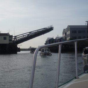Petaluma draw bridge a few hundred yards from turning basin, next morning
