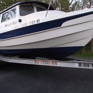 Media '' in album 'Notice boat sitting too far forward on trailer bunk'