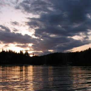 Media '(Pat Anderson) Blakely Harbor Sunset, Bainbridge Island 4-21-06' in album '(Pat Anderson) Daydream at Eddie Vine Boat Launch, Shilshole, Ready to Cross to Blakely Harbor4-21-06'