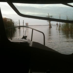 Open windshield for a 16 Cruiser