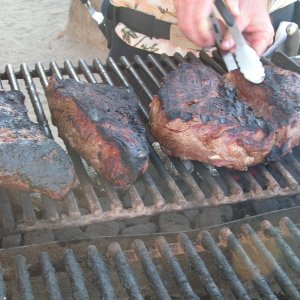 Monday nite tri-tip action.
