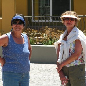 Susan (Sea3po) and Pat (Tee Ten)