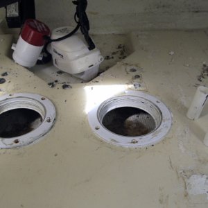 Media 'Aft Inspection Ports Between Tanks' in album 'Aft Inspection Ports Between Tanks'