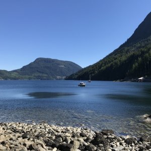 12 - Francis Bay
