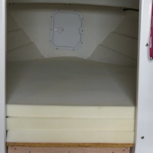 Berth with Memory Foam Pad