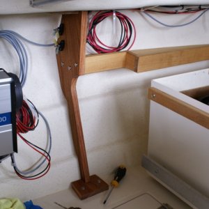 Wallas 1300 Install -DSC06174.  New shelf support in place.
