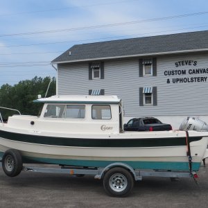 Media 'arriving at Steve\'s Canvas shop' in album 'arriving at Steve\'s Canvas shop'