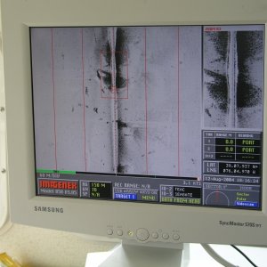 Media 'Real-time digital sidescan image as seen during survey (oyster reefs).' in album 'In the slip, loading for survey.'