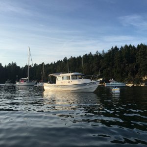 Back at the boat for Monday night, August 19th. Photo bombed by the Jollymon in the background, a famous cruising Tolly on various social media.