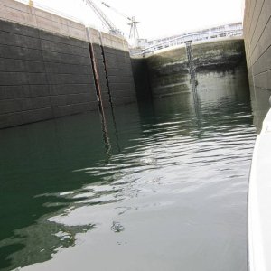 The Dalles - Inside the Lock