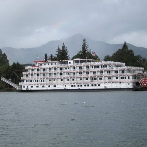 Media 'River Boat' in album 'Getting Ready for the next adventure'