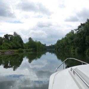 Every thing is new to us.  Shallow water, warm weather, narrow channels.  We love it.  After two years of planning we are finally doing it.