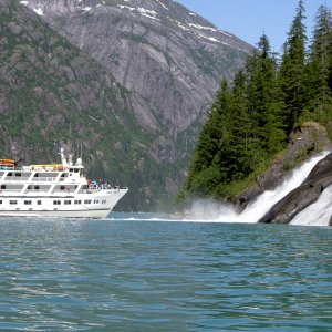 (Hunkydory) Tracy Arm-washed windows here