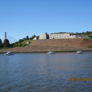 Will-C, Island Trade, and Knot Flying in front of Fort Knox, Bucksport