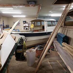 Media 'In the shop 2' in album 'How we found the C-dory on the side of the road'