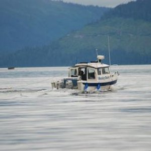 Hunky Dory departs Hoonah