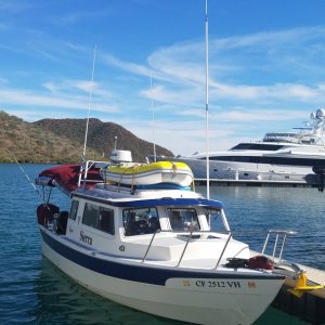 Sierra is loaded up almost ready to head down the Sea to La Paz, even though it is perfectly warm and beautiful here.