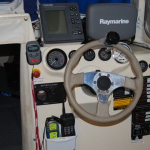 Media 'Helm' in album 'Helm'