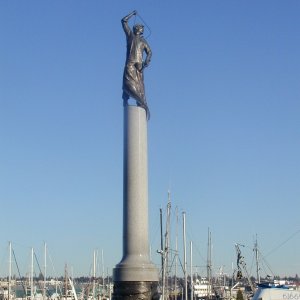 Fisherman\'s Memorial Monument