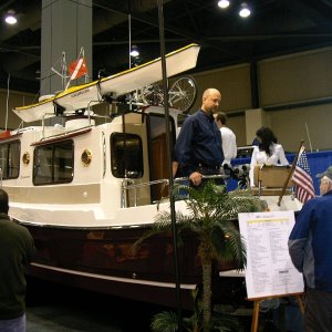 Media 'BoatShow 006' in album 'Boss Reynolds About To Get Flogged'
