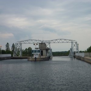 The tub type lift lock at Kirkfield. You come in up at tree top level pretty crazy