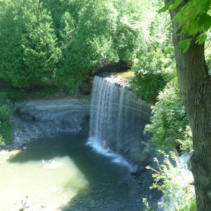 P1020476 Some water falls we saw on the road trip to Gore Bay. Pretty popular spot the road comes pretty close to these. A couple little but busy restaurants along with an ice cream pusher
