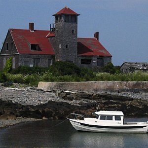Media 'WoodIslandLifeSavingStation' in album 'WoodIslandLifeSavingStation'