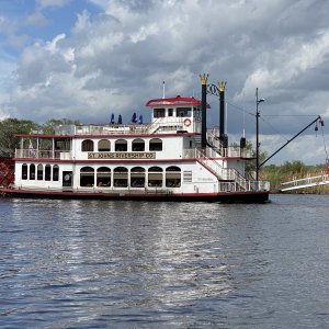 Dinner boat out of Sanford