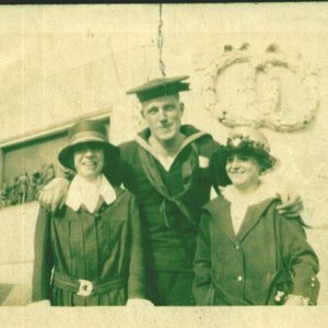 (Sneaks) BM2 SS Ernie Anderson (AKA "Dad") circa 1918, Panama CZ doing what submariners do best.