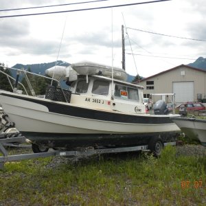 Petersburg C-Dory for sale. Petersburg July 2013 DSCN4302