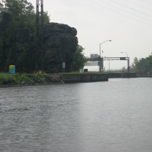 approaching lock 17
