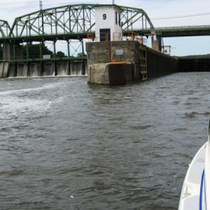 Heading back west- Lock 9 looks much better