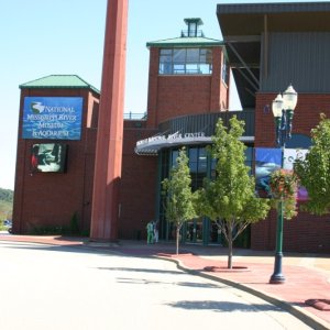 The Mississippi River Aquarium and Museum was great to see. We still made it back in time for more fun at Ron\'s place.