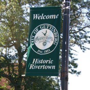 What a friendly town, No grumpys here