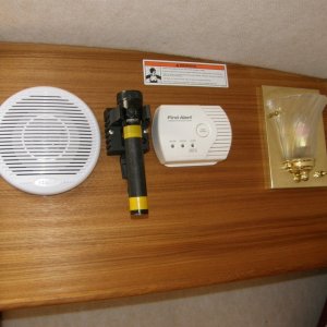 CO2 detector and rechargeable flashlight