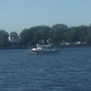 HUNKY DORY anchored off of Hospital Point, Portsmouth, VA adjacent to Mile Marker Zero