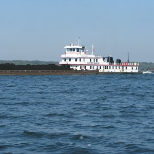 Hunter Marine tug boat.