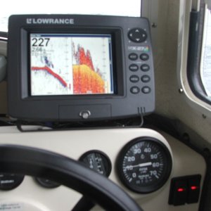 Lowrance LCX-27C