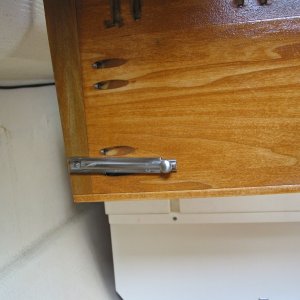 Close Up of Bolt in Forward Facing Seat Mode