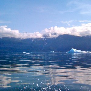 Aproaching Tracy Arm inlet