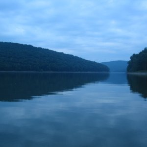 Media '(Levity) Slick calm' in album '(Levity) Allegheny Reservoir'
