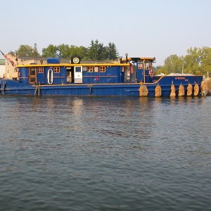 (CTYankee) Workboat