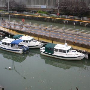 (CTYankee) Tough docking in Lockport. The lock tender gave us a tour.