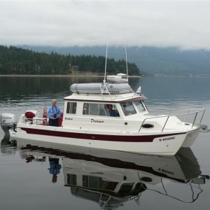 Dreamer as Media Boat for Reach for Hospice Race