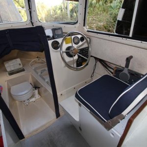 Media 'Pilot Station_Before' in album 'Love at first sight-when I first saw the C-Dory.'