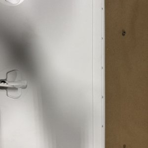 Gap in hatch frame