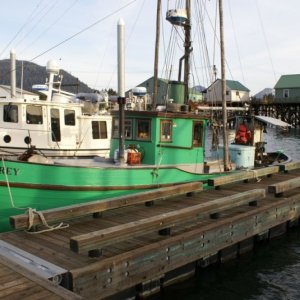 Petersburg-DSC06488 Older fishing boat, still in use.