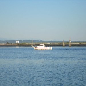 Chromer sent me this pic he took, Thankyou Dwight.Leaveing Everett marina to get our limit.