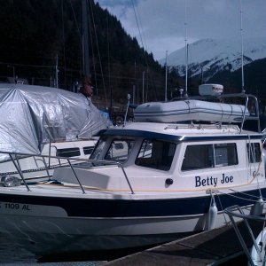 Media 'Betty Joe berthed in Aurora Harbor - Apr 2010' in album 'First check ride'