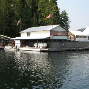 Store and fuel dock at Pierre's, Broughtons, BC